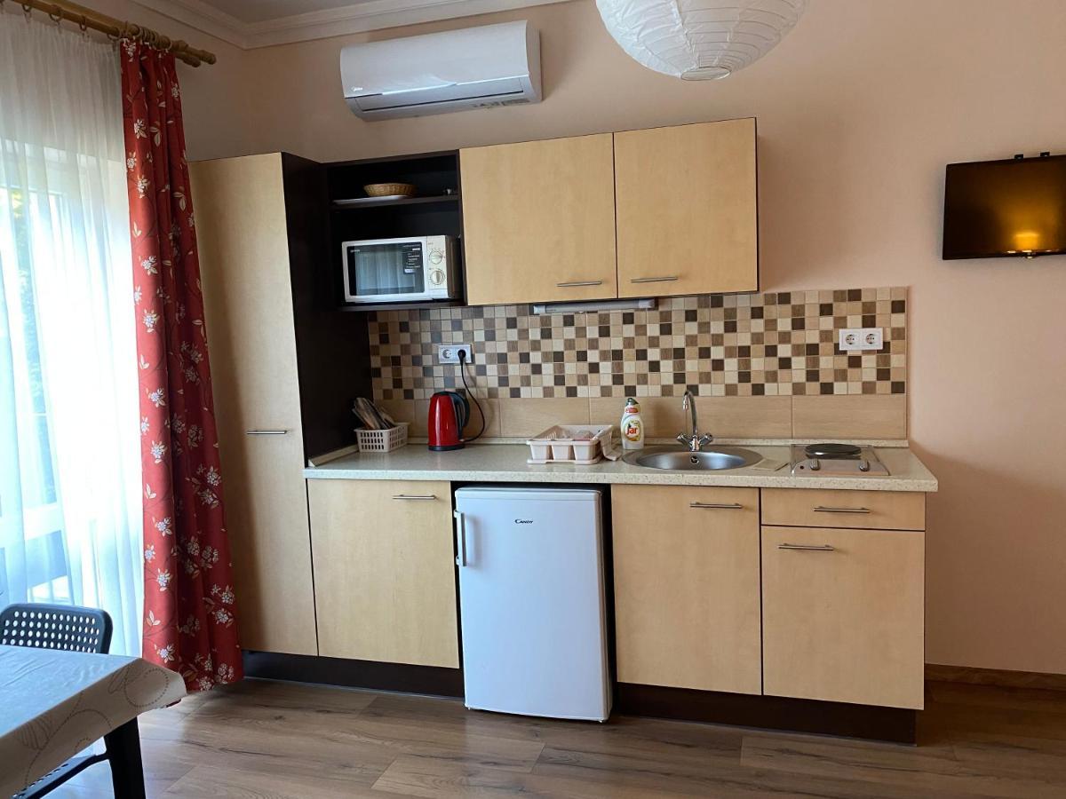 Magyar Apartman Iii. Hajdúszoboszló Exterior foto