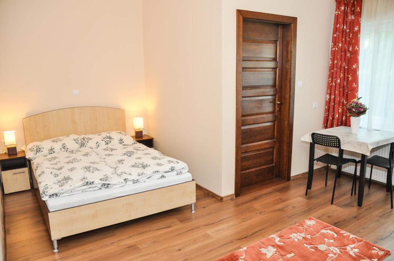 Magyar Apartman Iii. Hajdúszoboszló Exterior foto