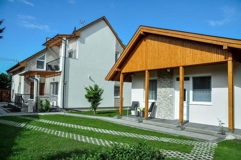 Magyar Apartman Iii. Hajdúszoboszló Exterior foto