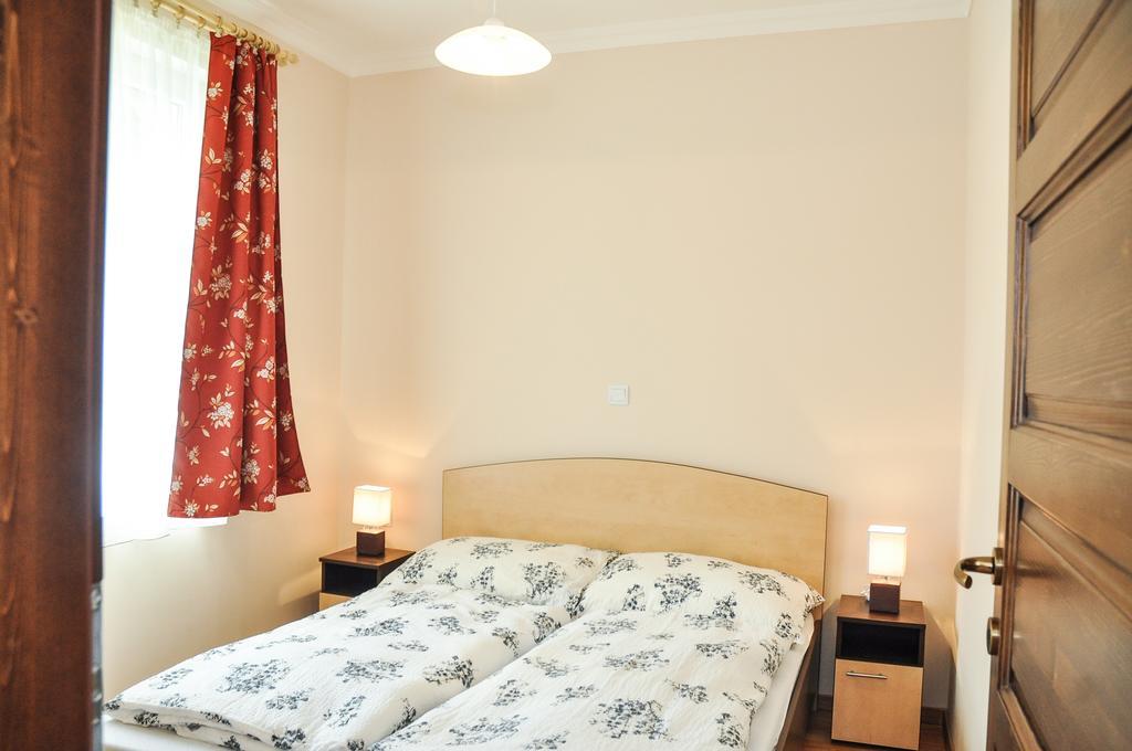 Magyar Apartman Iii. Hajdúszoboszló Exterior foto