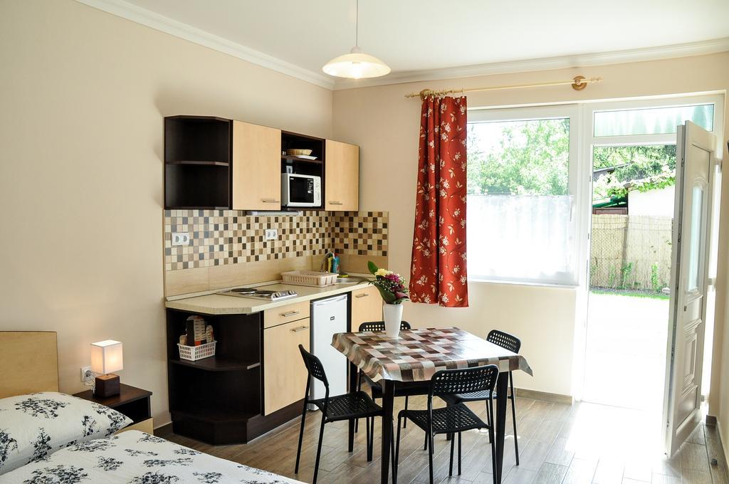Magyar Apartman Iii. Hajdúszoboszló Exterior foto