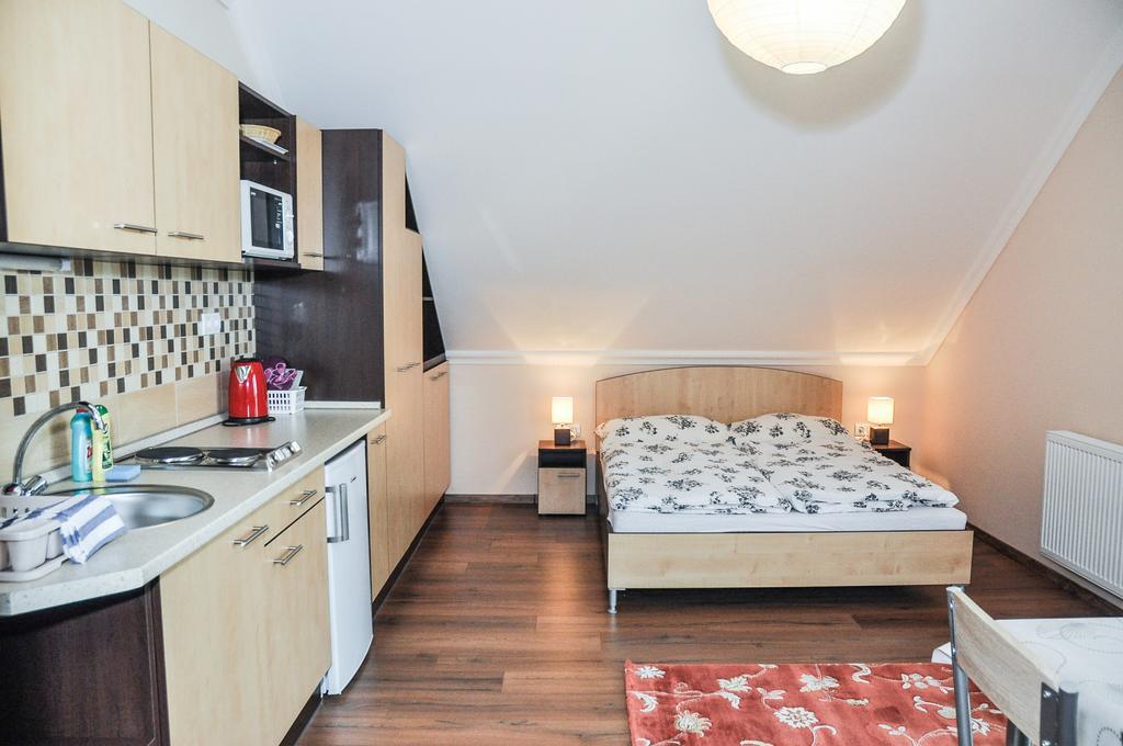 Magyar Apartman Iii. Hajdúszoboszló Exterior foto